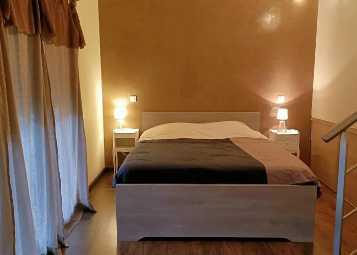 Location Rez De Maison Dans Quartier Holiday home *